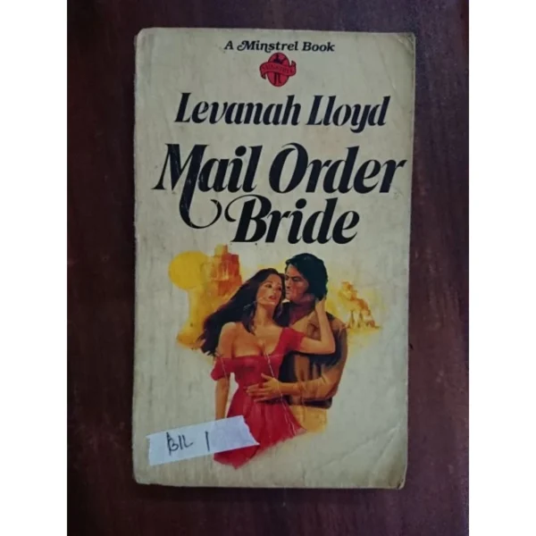 my-11134207-7rasb-m73l9pe43steb6.webp Novel English preloved lusuh ex library Part B pls expect some damage defect